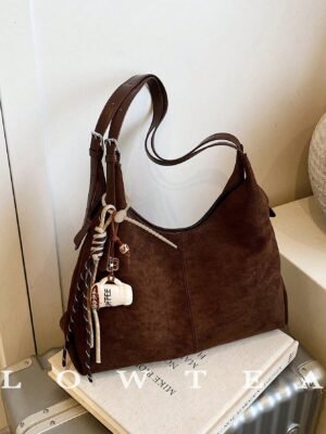 شنطة حريمي، خامة جلد