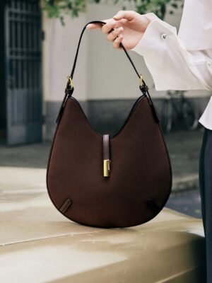 شنطة حريمي، خامة جلد