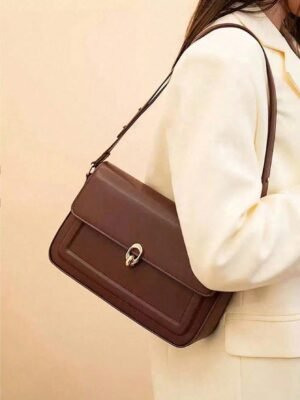 شنطة حريمي، خامة جلد