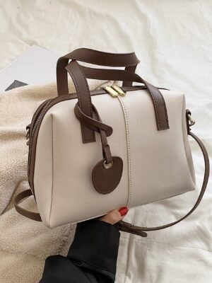 شنطة حريمي، خامة جلد