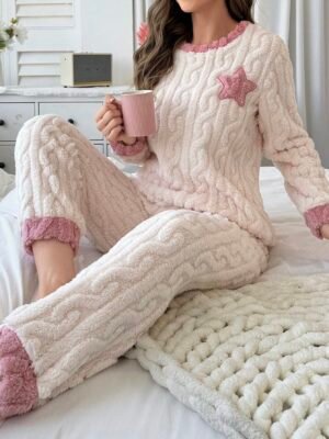 ⁦⁦⁦⁦⁦⁦⁦⁦⁦⁦⁦⁦⁦⁦⁦⁦⁦⁦⁦⁦⁦⁦⁦⁦⁦⁦⁦بيجامة للنساء خامة قطن فرو