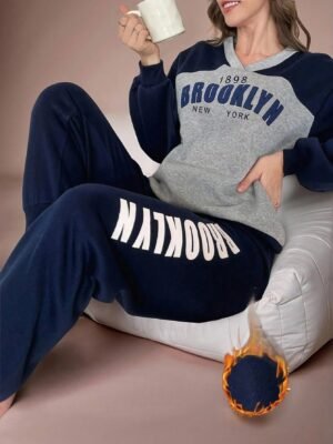 ⁦⁦⁦⁦⁦⁦⁦⁦⁦⁦⁦⁦⁦⁦⁦⁦بيجامة للنساء خامة قطن فرو⁩⁩