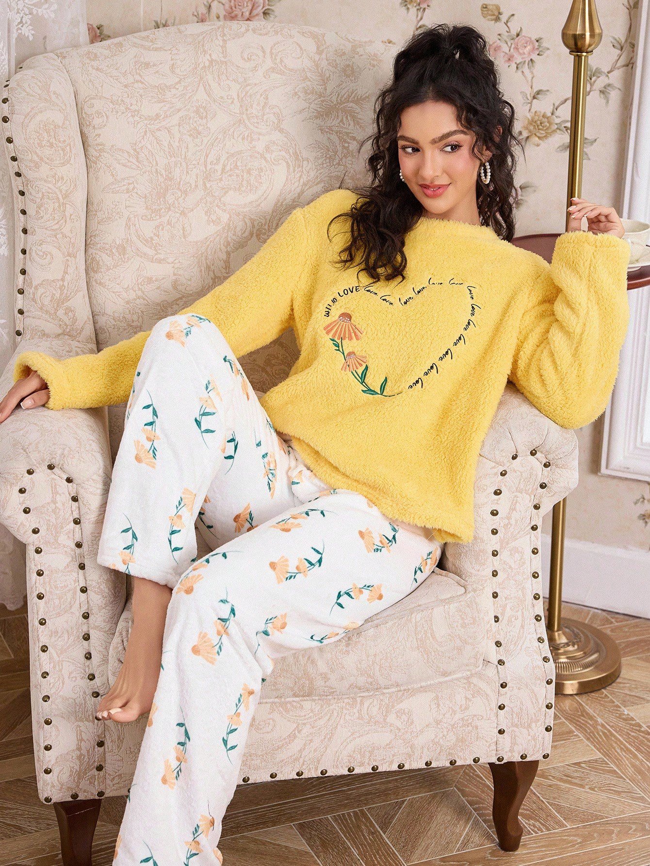 بيجامة للنساء خامة قطن