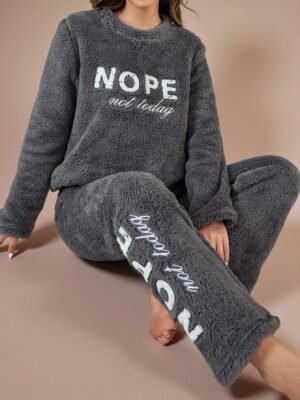 ⁦⁦⁦⁦⁦بيجامة للنساء خامة قطن فرو⁩⁩⁩⁩⁩